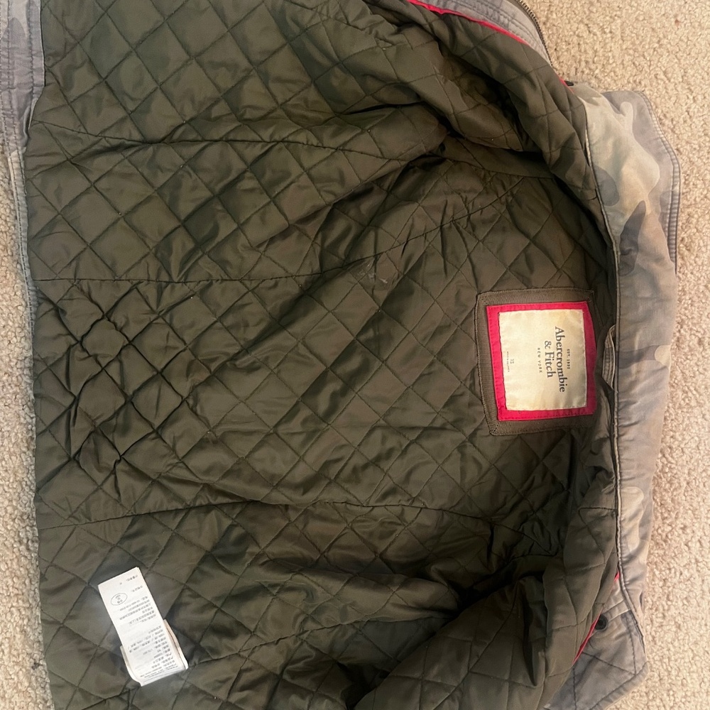 Camo jacket - Picture 3 of 3